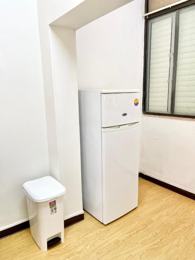 Bat Galim - Mirror Apartment By The Beach ไฮฟา ภายนอก รูปภาพ